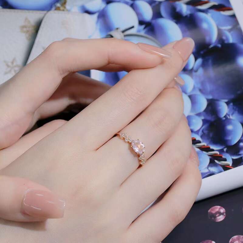 Peach Sakura Flavor ~ Niche Personality High Imitation Natural Pink Crystal Four-Leaf Flower Zircon Light Luxury Ring