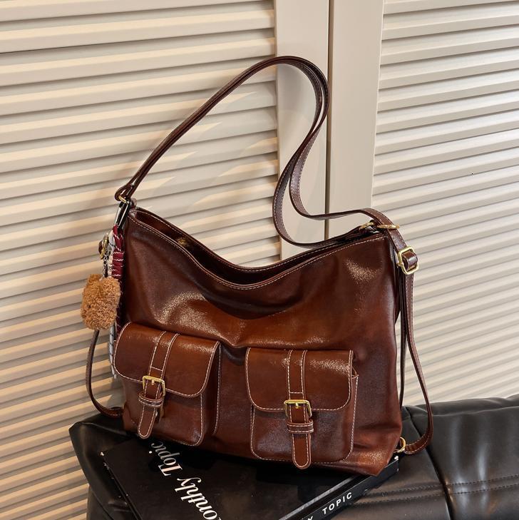 Free shipping designer Bag Versatile Commuter Multi-pocket Backpack Women Bag 2025 New Vintage Fashion Single Shoulder Bag Large Capacity Work Tote Ba