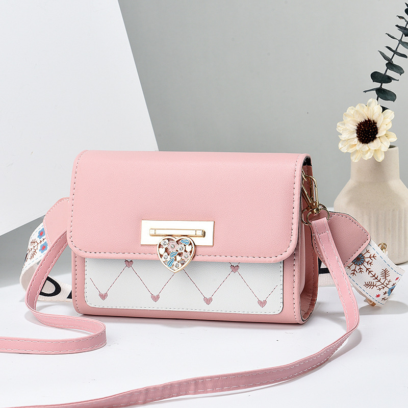Free Shipping 2025 New Designer Bag Fashionable One Shoulder Phone Bag Multifunctional Leisure High-quality Shopping Bag Trendy Heart Lock Buckle Wome