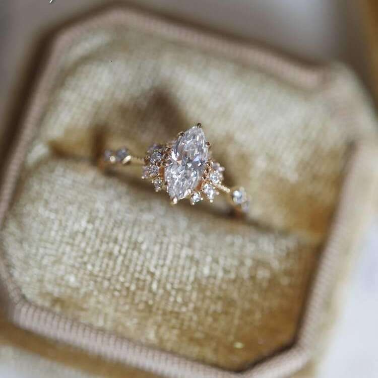 March Dream Wedding Trend Luxury Edition High-Quality Color High Carbon Diamond Ring