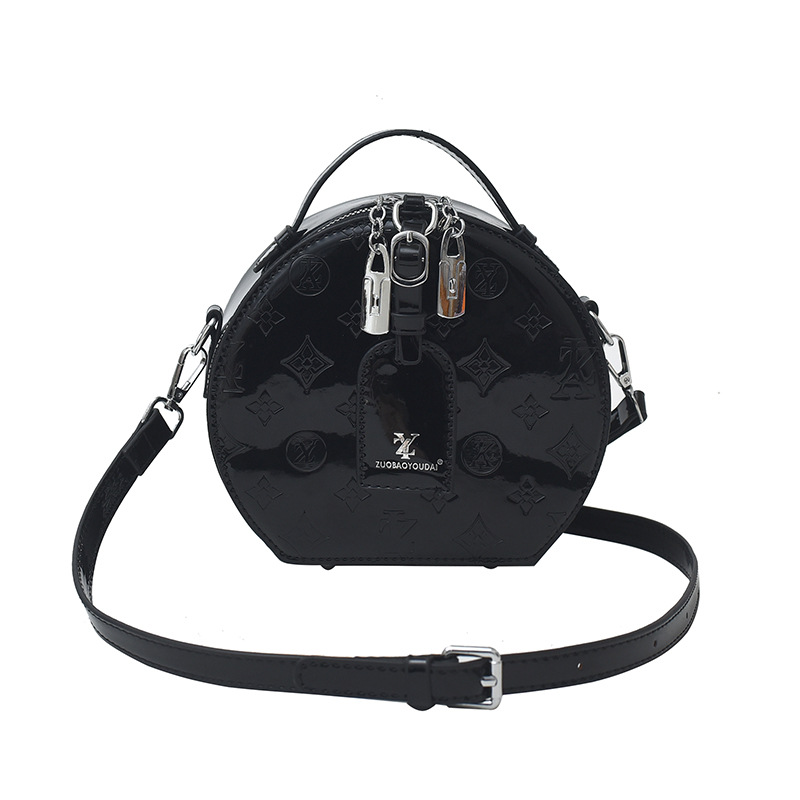 Hot Free shipping designer bags for womens Shoulder bags black pink sliver New French style niche fashion design retro single shoulder handbag