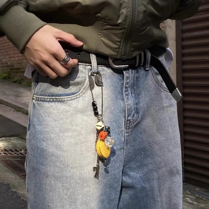 Original Niche Keychain Pants Chain Versatile Trendy Hanging pendant dice Mini Billiards purse bag charms Accessories 250618