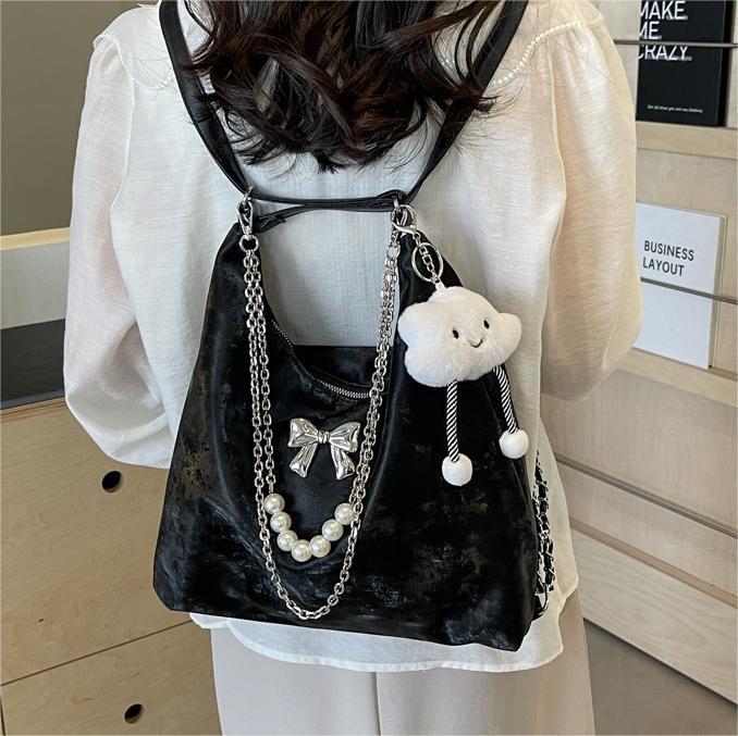 Free shipping designer Large Capacity Commuter Backpack for Women Spring/Summer New Fashionable Trendy Shoulder Bag