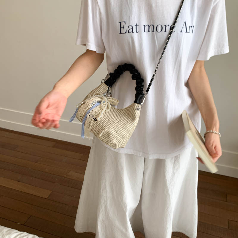Free shipping designer Bag Wrinkled Cloud Bag Woven Bag Women Bag 2025 New Beach Vacation Bag Crossbody Bag Chain Bag Shoulder Bag Underarm Bag