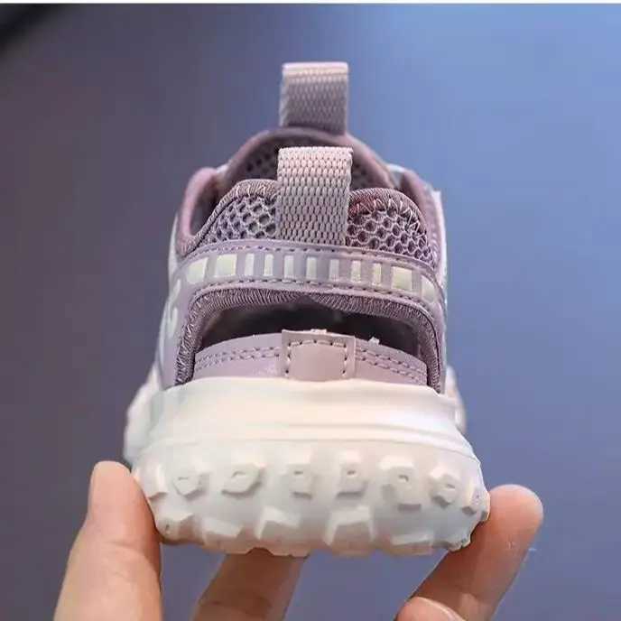 Girls sandals 2025 summer new style boys rotating button sneakers childrens shoes mesh breathable frame shoes Z250618