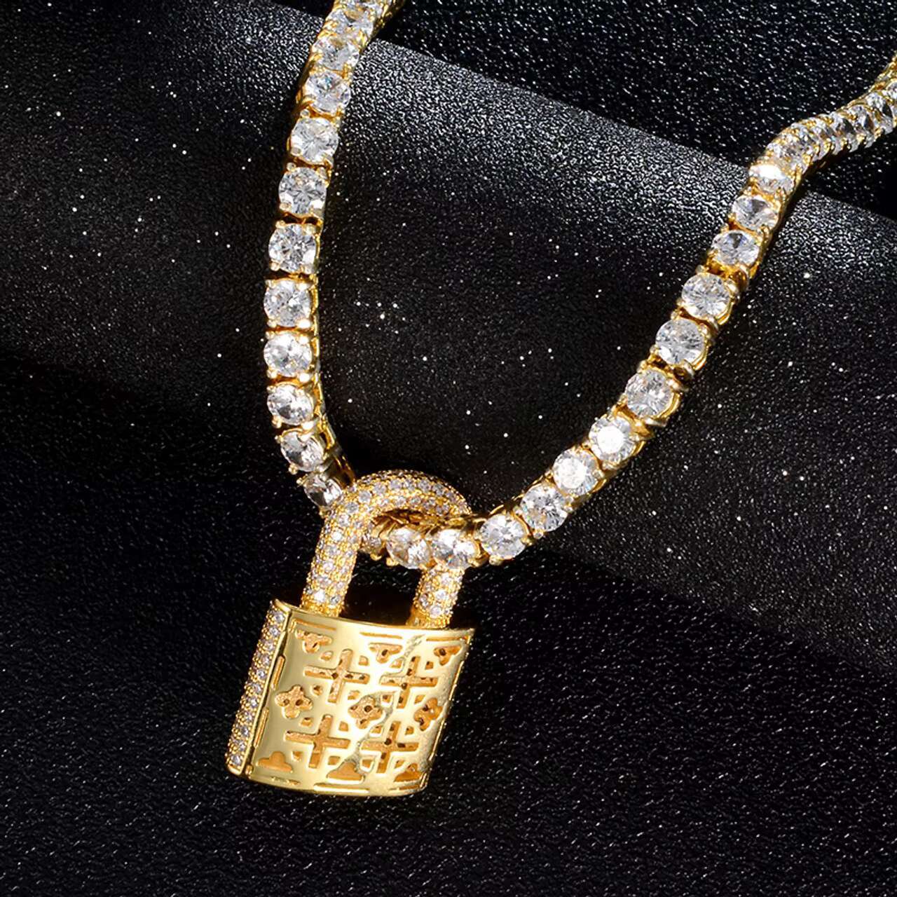 New Arrival 925 Sterling Silver 3D Lock Pendant VVS Diamond Tester with Iced Moissanite Hip Hop Style Necklace