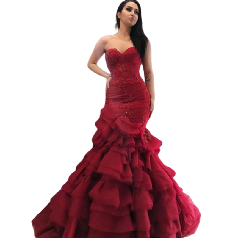 Strapless Burgundy Mermaid Prom Dresses Ruffles Tiered Long Reception Gown Lace Applique Elegant Evening Dress Sleeveless