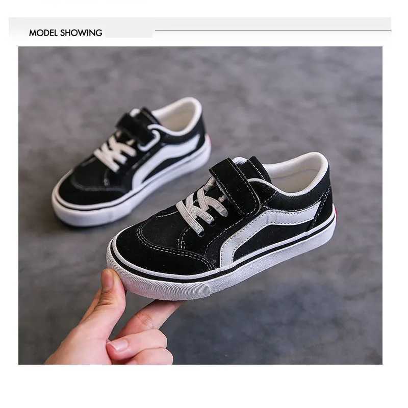 Childrens Canvas Shoes Boys Board Shoes New Net Red Low Gang Middle and Large Children Baby Girls Board Shoes Parent-Child Shoe Z250618