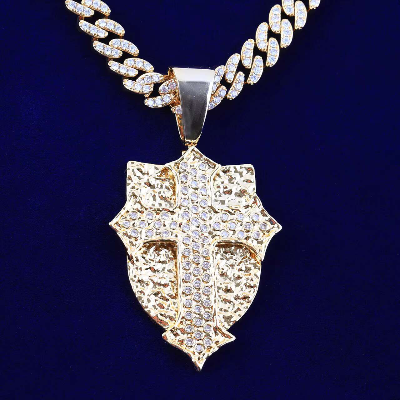 Divine Protector Unique Hip Hop Style Design VVS Diamond Moissanite Cross Pendants Charms for Men Women New Design Pendants