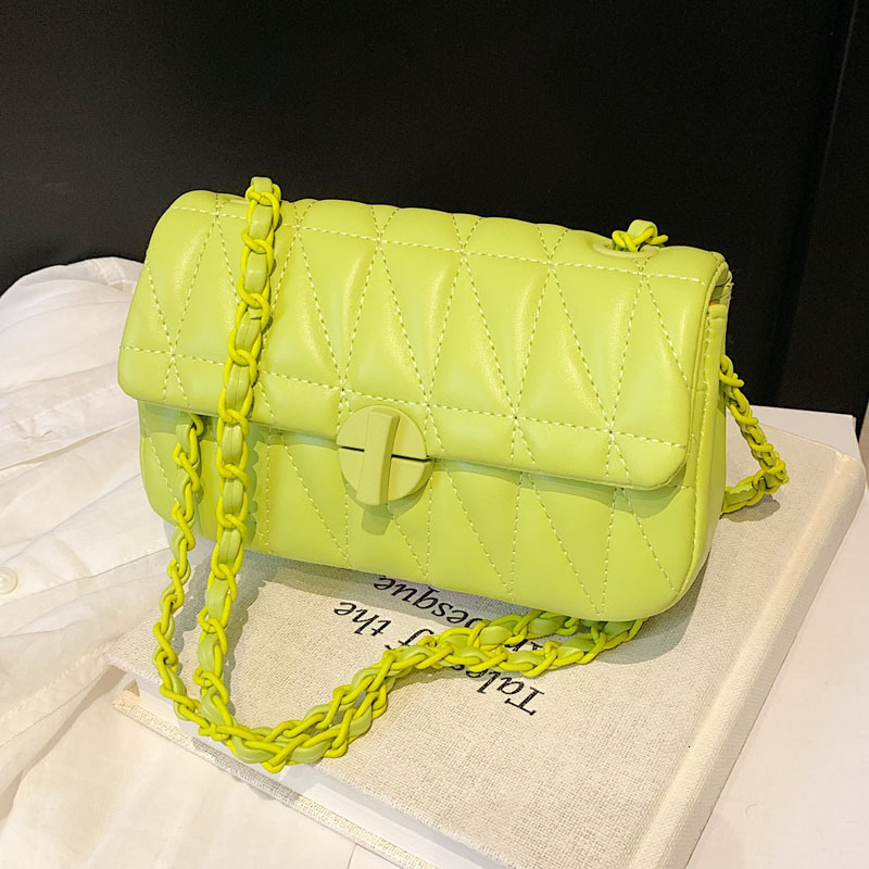 Free Shipping For Designers Single Shoulder Niche Design Embroidered Luxury Bag Quilted Crossbody Bag 2025 New Fashion Versatile Chain Simple Women�