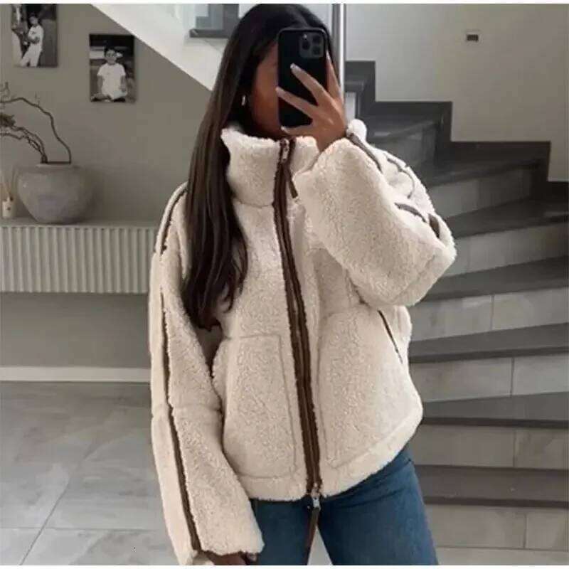Fashion warm contrasting lamb wool coat women's long-sleeved zipper jacket 2025 autumn and winter new high street wear