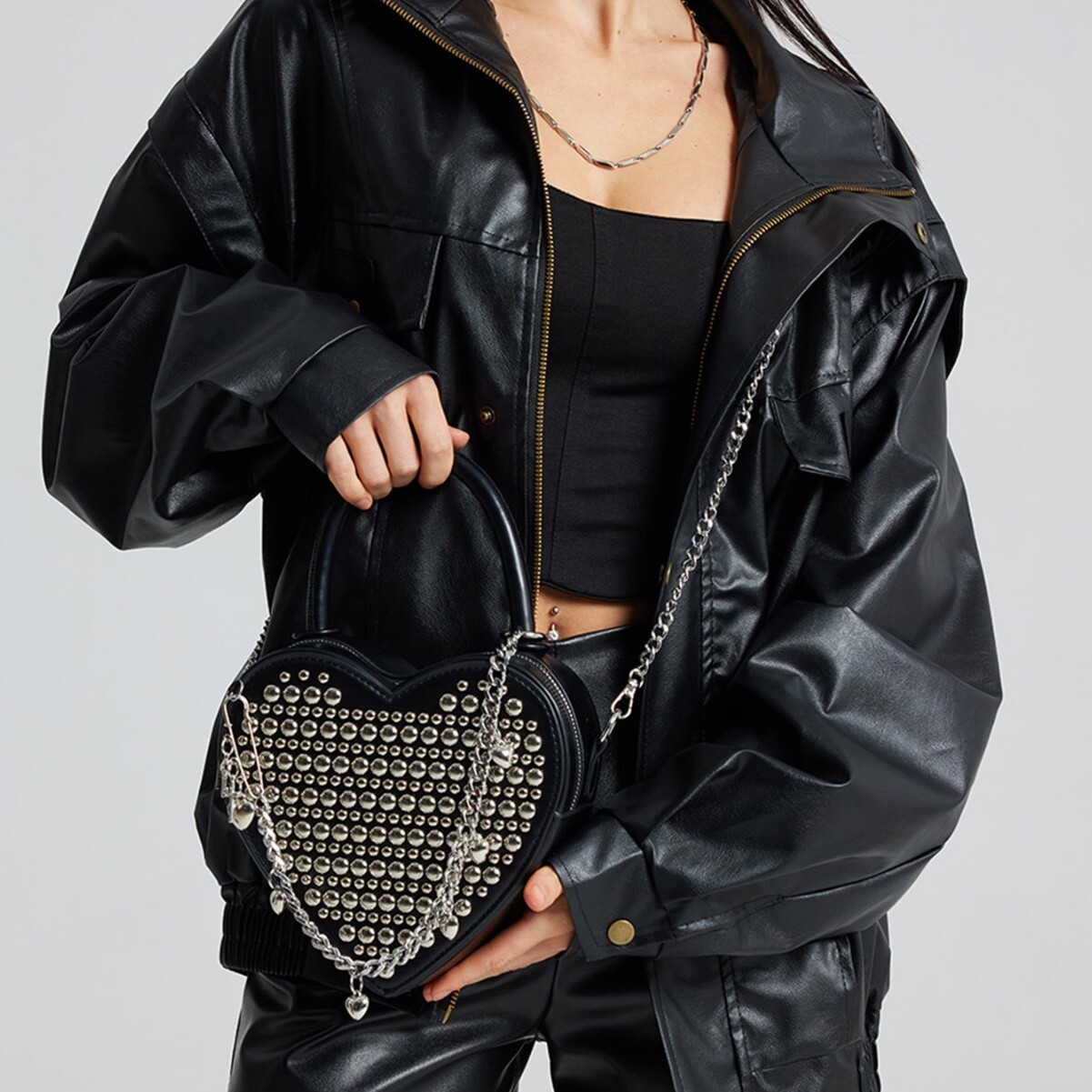 Free Delivery Designer High-end Heart-shaped Luxury Bag For Women In 2025, New Double-rivet Inlaid Fashion Chain Handbag, Crossbody Bag
