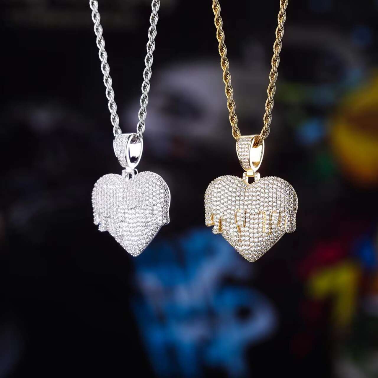 Luxury 18k Gold .925 Silver Love Overflow Flooded Ice Heart Bling Pendant Hip Hop Style Moissanite Pendants Charms with Chain