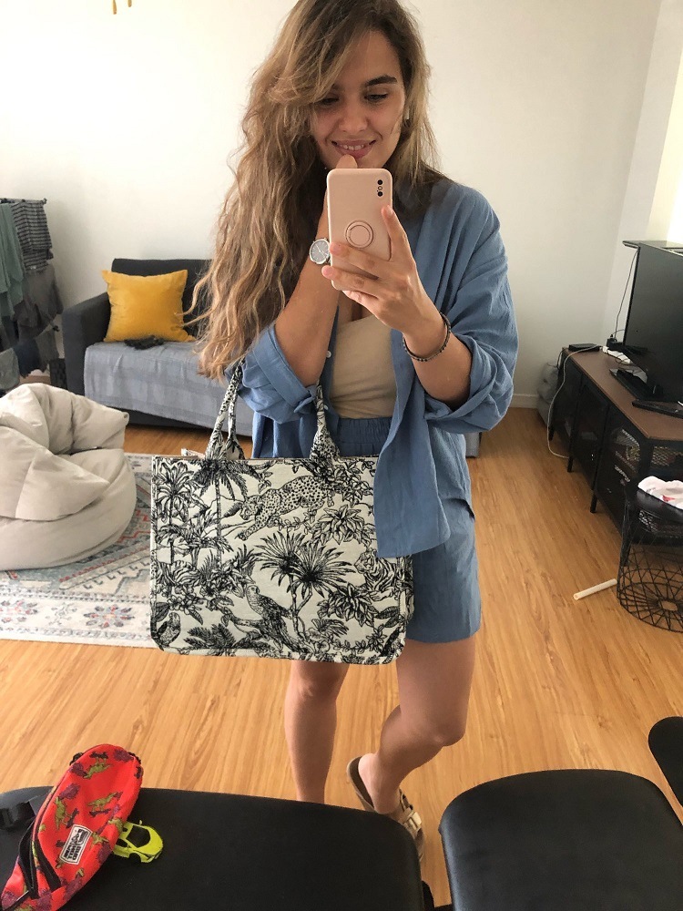Free Shipping 2025 New Designer Bag Large Capacity Tiger Pattern Women's Pearl Shoulder Handbag High Quality Leisure Boutique Shopping Bag Commut