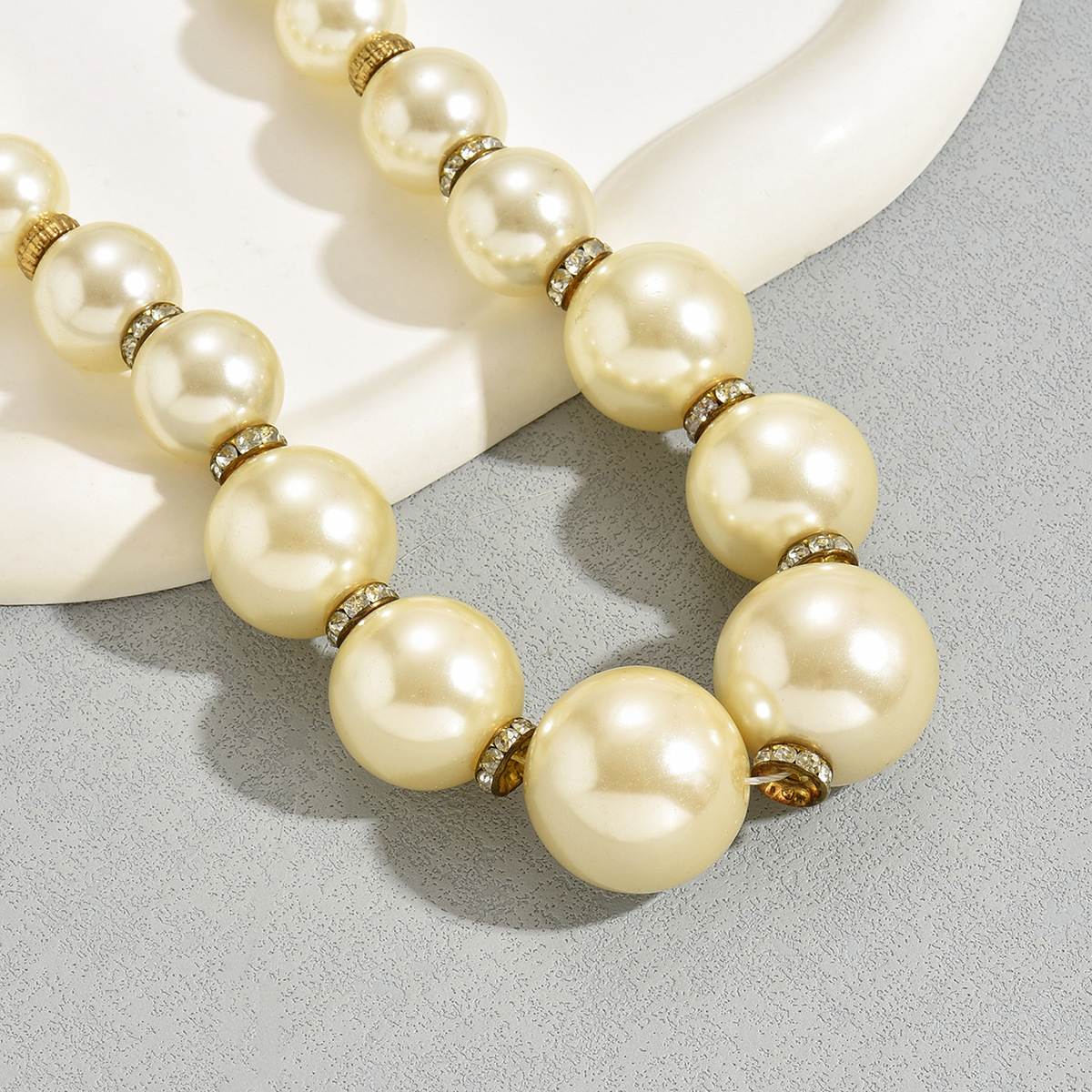 Inlaid Pearl Zircon Personality Design Hip-Hop Style Clavicle Chain Beaded Necklace
