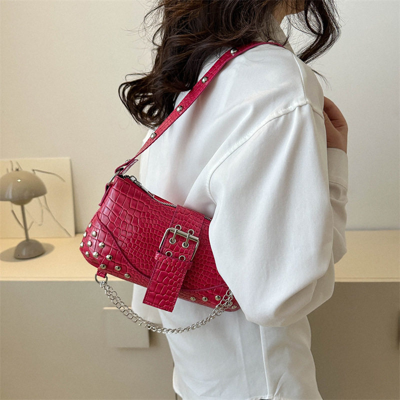 Free Shipping 2025 New Designer Bag Fashionable Simple High-end Trendy Single Shoulder Handbag Casual High-quality Women's Commuting Shopping Bag