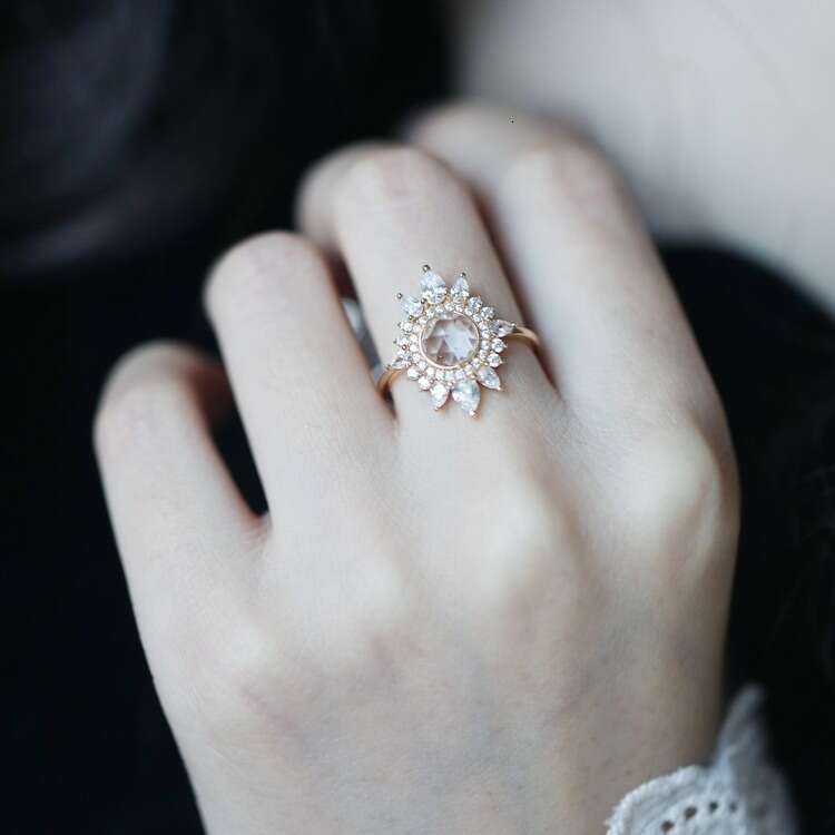 Hedwig's Theme High Imitation Luxurious Natural White Topaz Versatile Ring