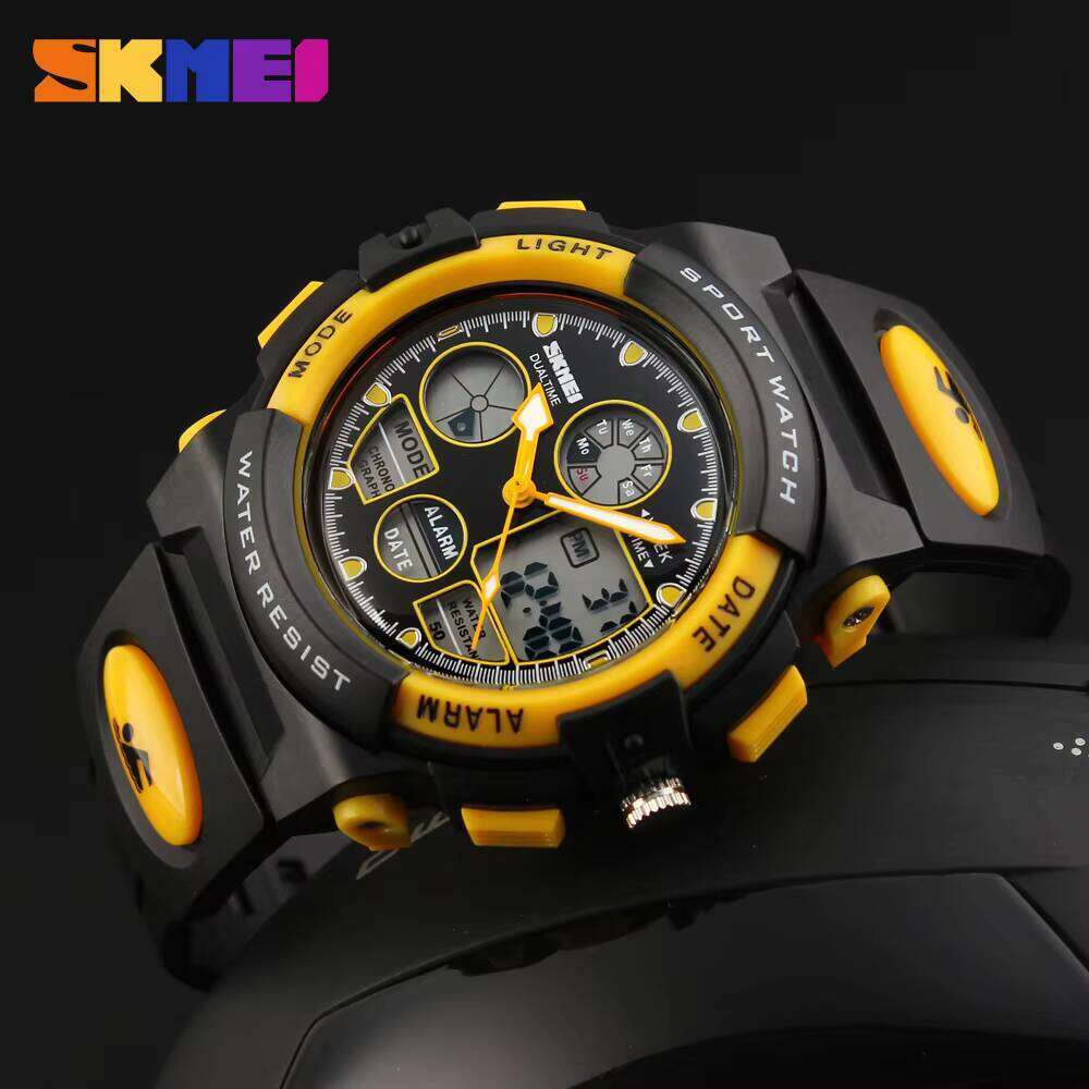 DHGadgets 1163 Sports Fashion Children's Digital Quartz Luminous Diode Girls' Boys' Waterproof Cartoon Watch