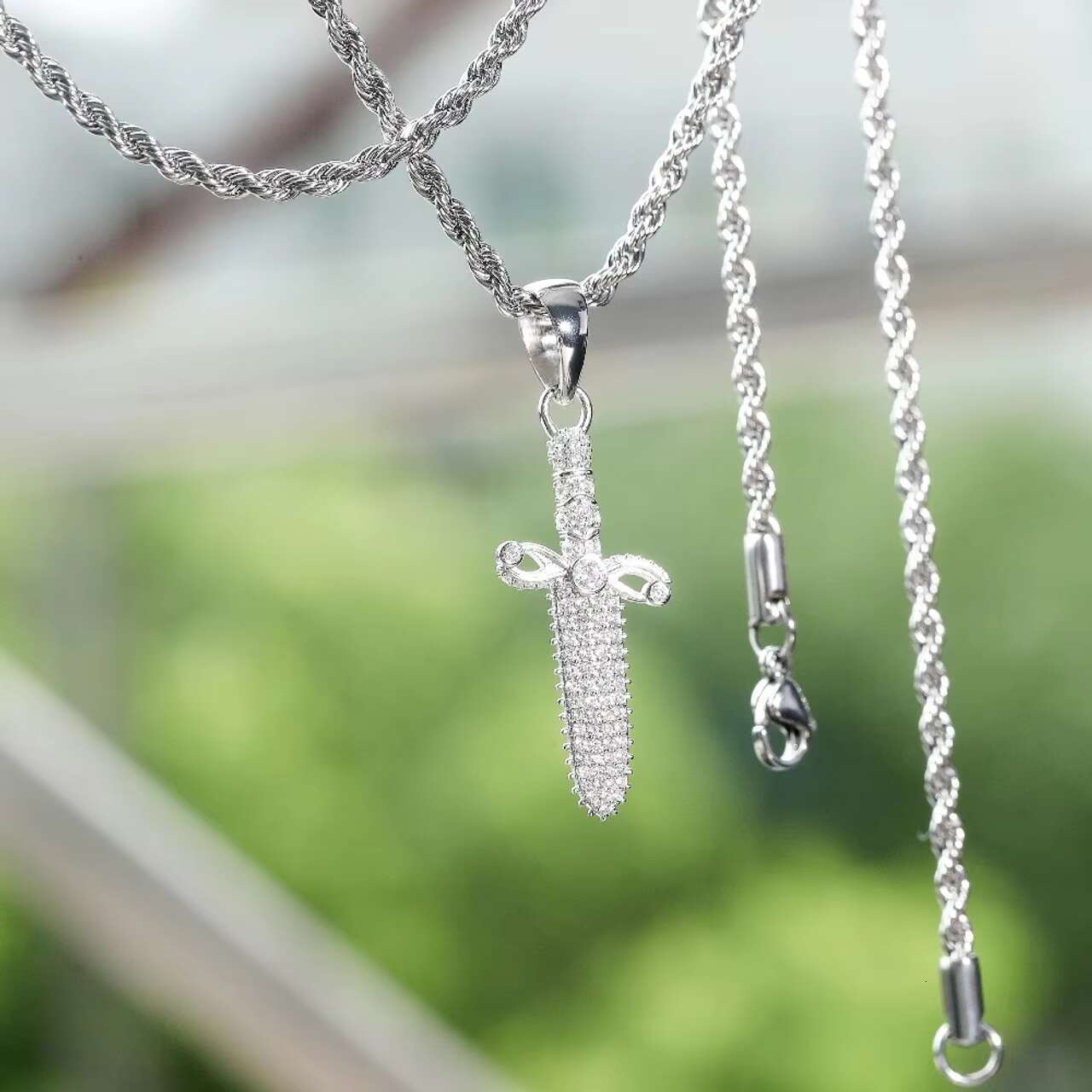 New Arrival 18K Gold Hip Hop Style Necklace Custom Mini Dagger Pendant Trendy Mens Moissanite Jewelry Featuring Natural