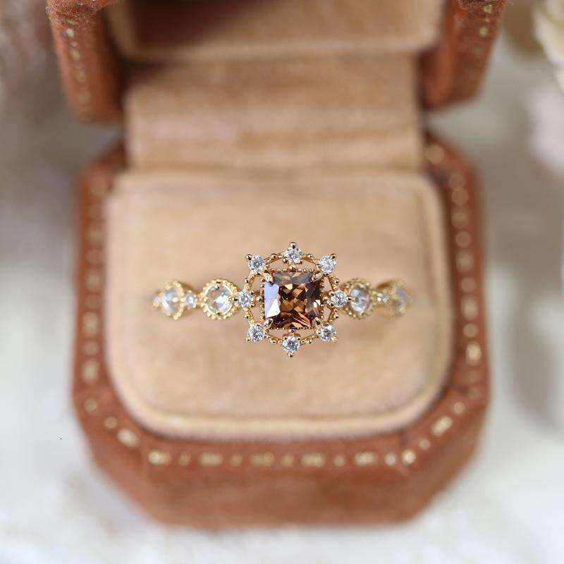 Christmas Limited Edition Small Sugar Cube for Women Zircon Gold-Plated Akado Same Style Coffee New Open Ring