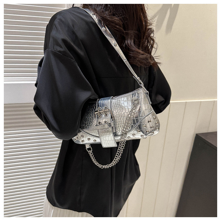 Free Shipping 2025 New Designer Bag Fashionable Simple High-end Trendy Single Shoulder Handbag Casual High-quality Women's Commuting Shopping Bag