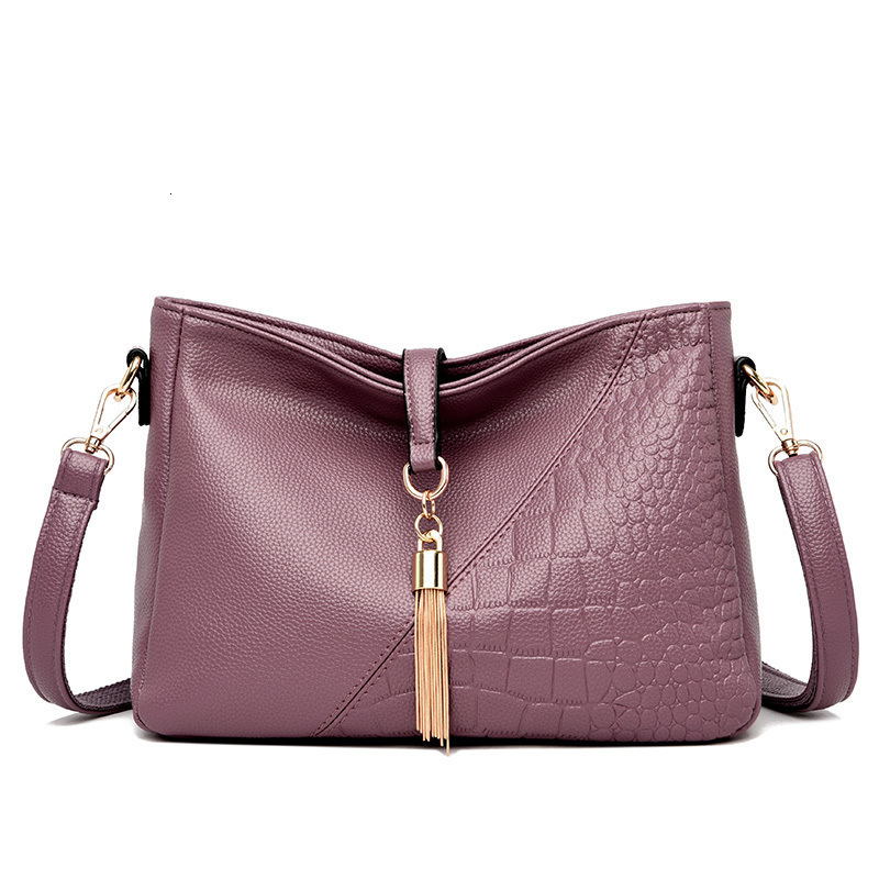 Free Shipping 2025 New Designer Bag PU Leather Soft Leather Women's Shoulder Handbag Fashion Tassel Casual High-quality Shopping Bag