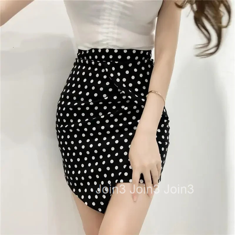 Wrap Woman Skirt High Waist Patchwork Black Tight Y2k Vintage Aesthetic Clothing Sales Stylish Korean Style V Skirts for Women