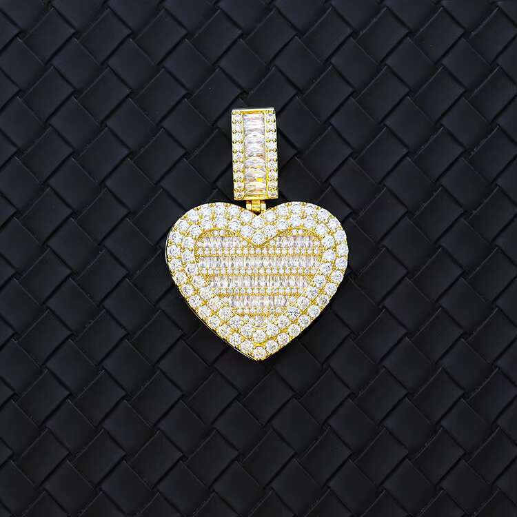 Fashion Baguette Moissanite Pendant S925 Silver Gold Plated Moissanite Hip Hop Heart Picture Pendant Fine Jewelry