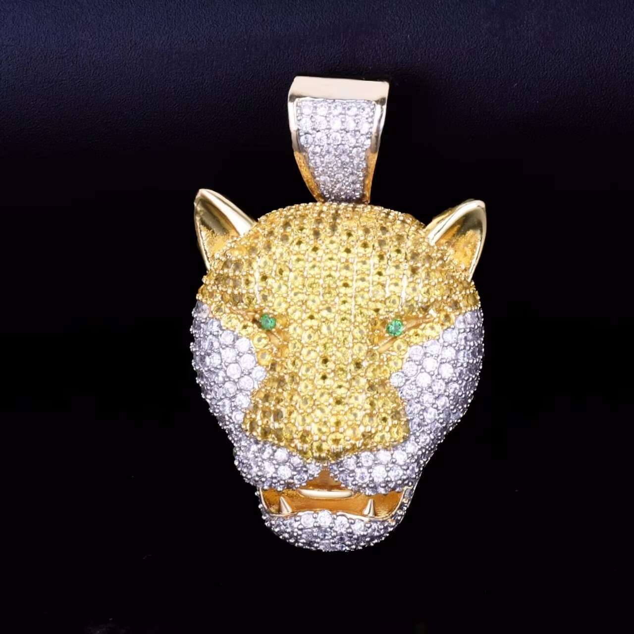 New Custom Golden Safari Design Hiphop Pendant Icedout Green Eye Leopard Moissanite Pendants Charms