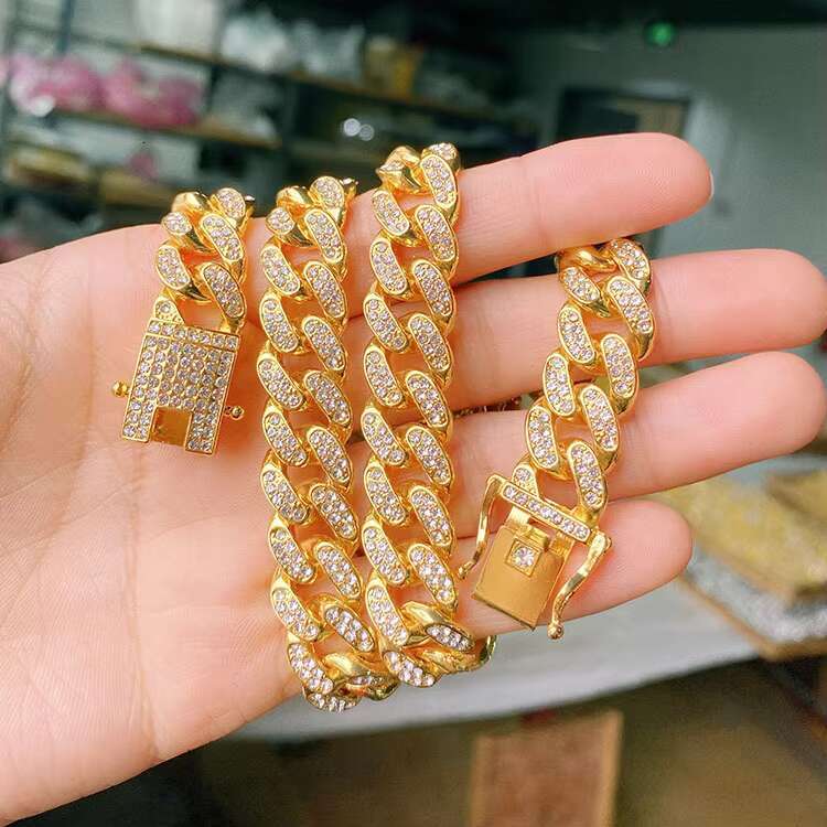 Mens Iced Out Miami Cuban Necklace - Hip Hop Rapper Bling Cuban Link Chain with Rhinestones Gold and Silver Plated Heavy Chain