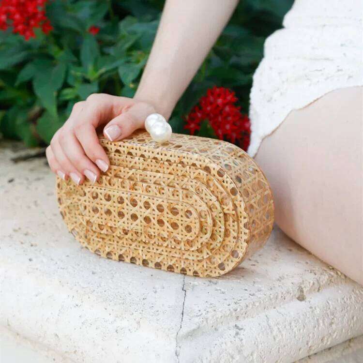Women Acrylic egg cane bag Rattan clutch Bag For Wedding Party Purse summer beach Wicker Handbag Designer 2024 new