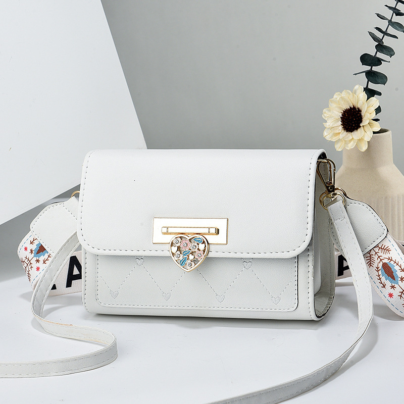 Free Shipping 2025 New Designer Bag Fashionable One Shoulder Phone Bag Multifunctional Leisure High-quality Shopping Bag Trendy Heart Lock Buckle Wome