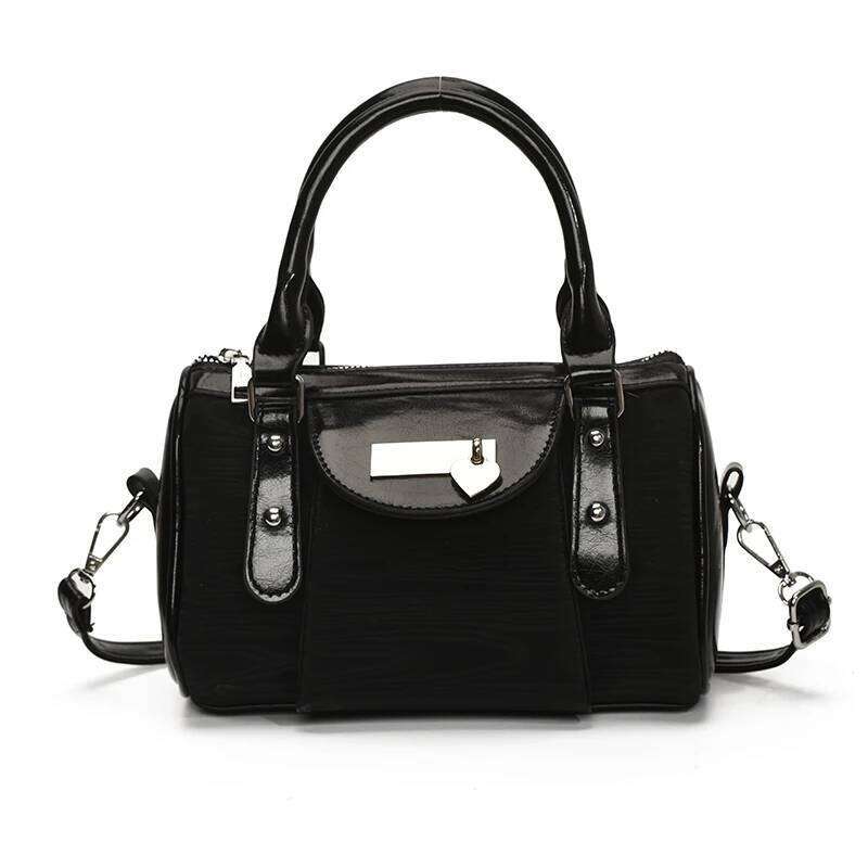 Portable Boston Women's New Summer Shoulder Crossbody High-End Niche Casual Pillow Bag