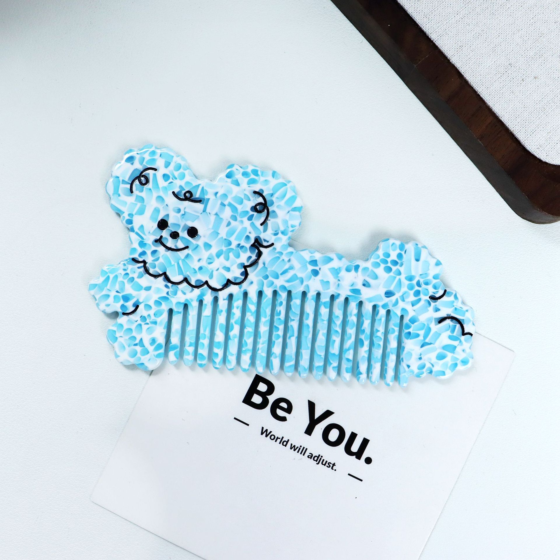 Wholesale Cute Cartoon Dog Designed Pocket Hair Comb Thickened Acetate Anti Static Hair Combs Portable Hair Tools Accessories