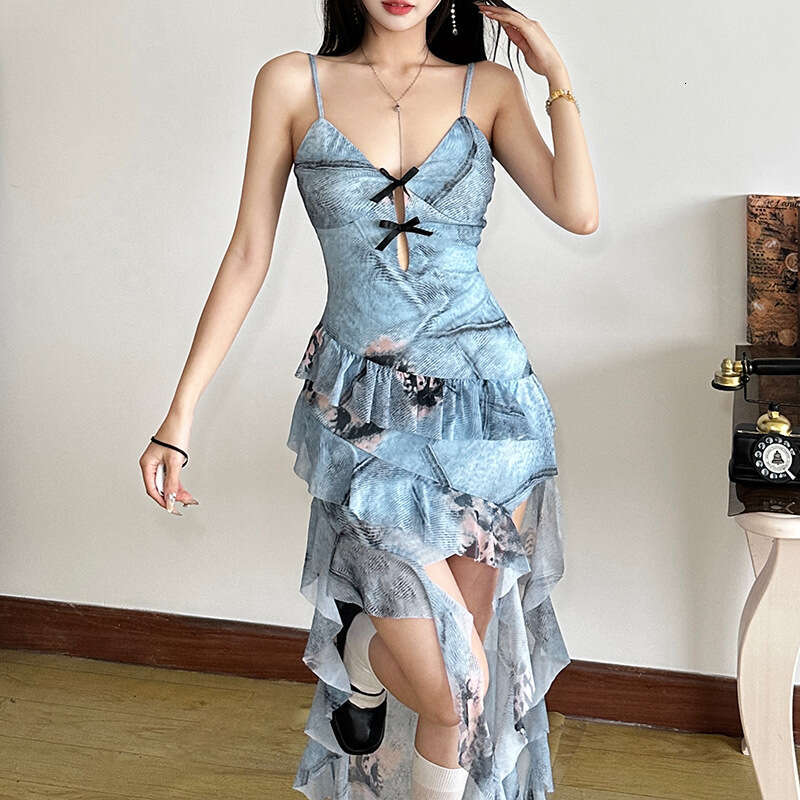 Spring New Women's Solid Color Slim Fit High Waist Fashion V-Neck Strap Sleeveless Dress B5