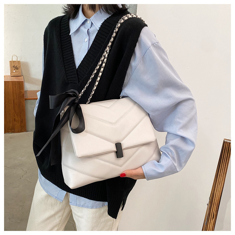 Free Shipping 2025 New Designer Bag Fashion Leisure Boutique Shopping Bag Large Capacity Diamond Pattern PU Soft Leather Large Capacity Women's H
