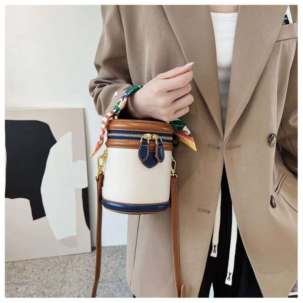 Exquisite PU Leather Bucket Women New Cylinder Portable Hand Large Capacity Shoulder Crossbody Bag for Travel Shopping