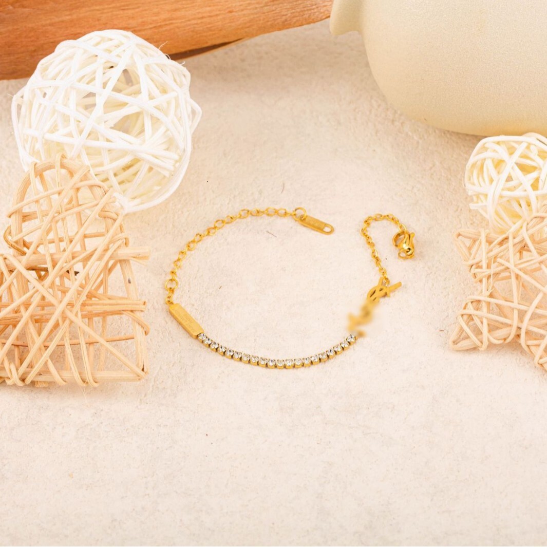 New Style Dia-Studded Poplar Forest Love Bracelet for Women, Light High-End Titanium Steel Jewelry, Non-Fading Gold
