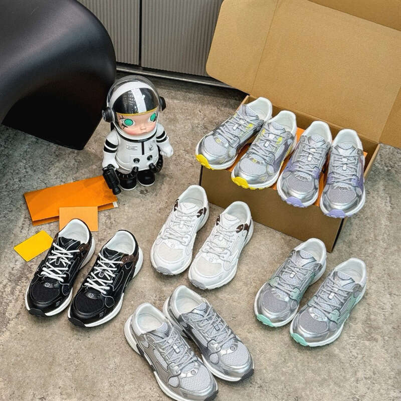 New Thick-Soled Height-Increasing Dad Sneakers Casual Sports Running Mesh Breathable Lace-Up White Shoes for Couples