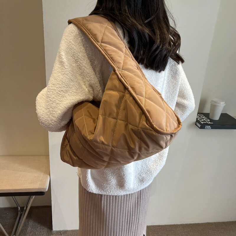 Oxford Cloth Small Winter New Quilted Texture Casual Handbag Underarm Simple Student Bag For Women B5