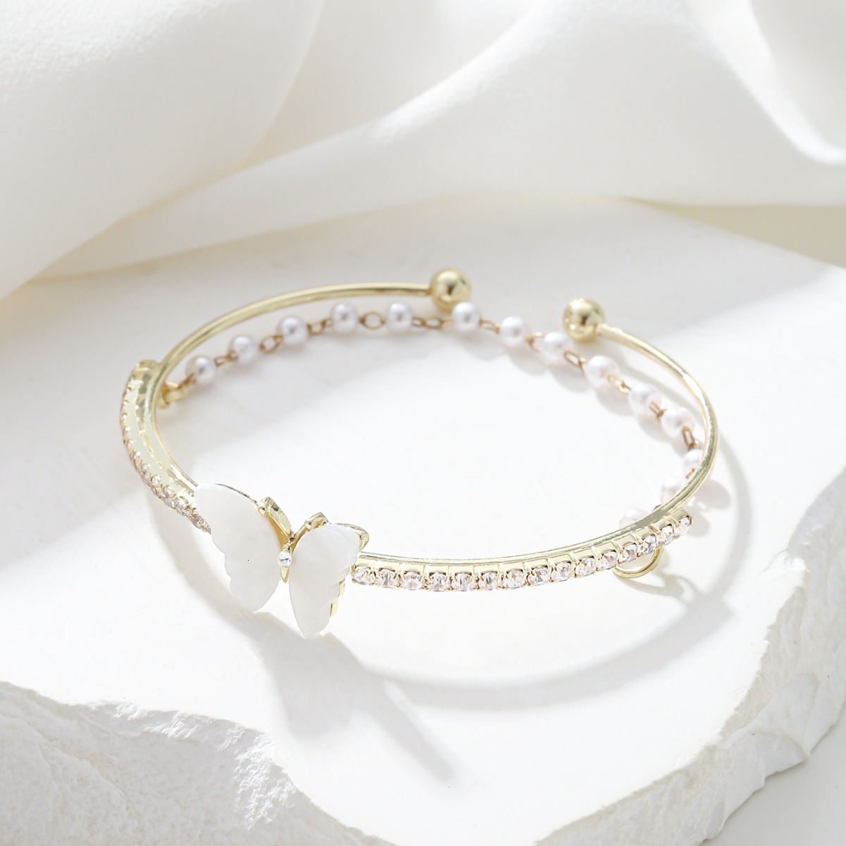 Korean Style Double Layer Ins Bracelet for Women, Unique Oil Drip Butterfly Inlaid Zircon Pearl Bracelet, Simple Versatile Hand Jewelry
