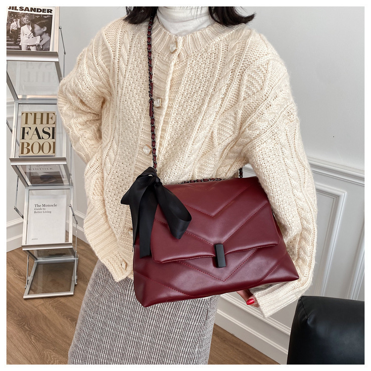 Free Shipping 2025 New Designer Bag Fashion Leisure Boutique Shopping Bag Large Capacity Diamond Pattern PU Soft Leather Large Capacity Women's H