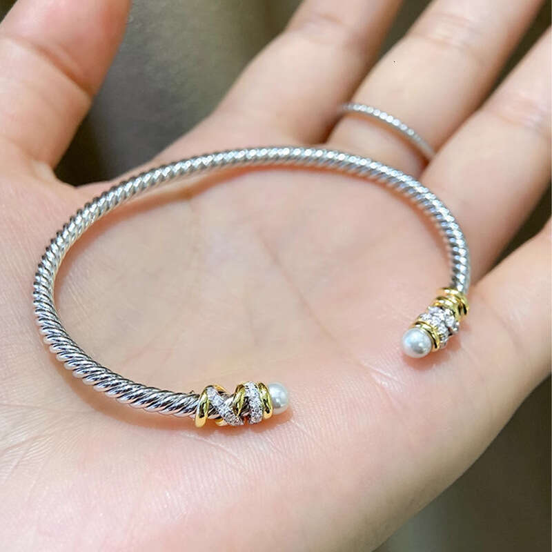 Luxury jewelry designer bracelet personality double pearl Fried Dough Twists opening bracelet female niche design high-level exquisite temperament ver