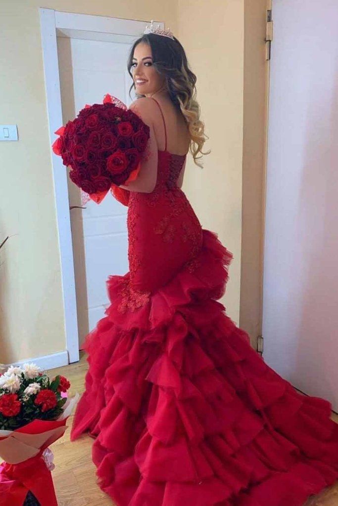 Strapless Burgundy Mermaid Prom Dresses Ruffles Tiered Long Reception Gown Lace Applique Elegant Evening Dress Sleeveless