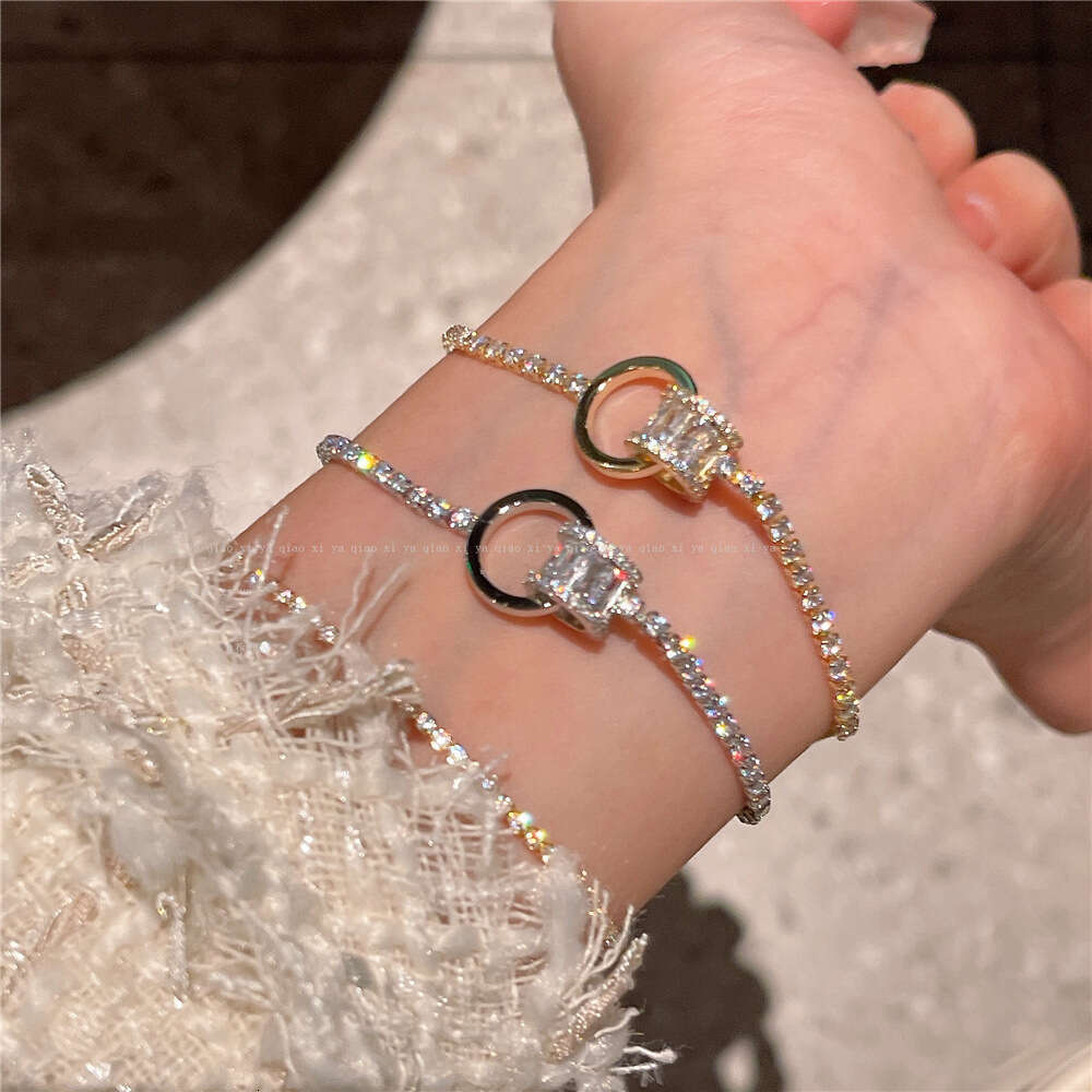 Dongdaemun Light Two-Color Small Waist 2023 Autumn Winter New Gentle Women's Niche Circle Bracelet