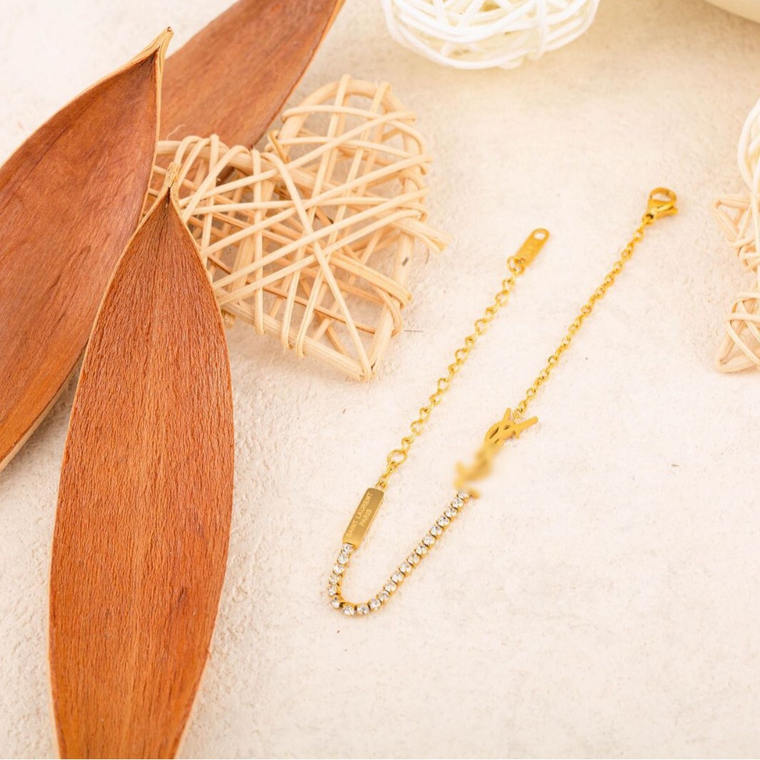 New Style Dia-Studded Poplar Forest Love Bracelet for Women, Light High-End Titanium Steel Jewelry, Non-Fading Gold