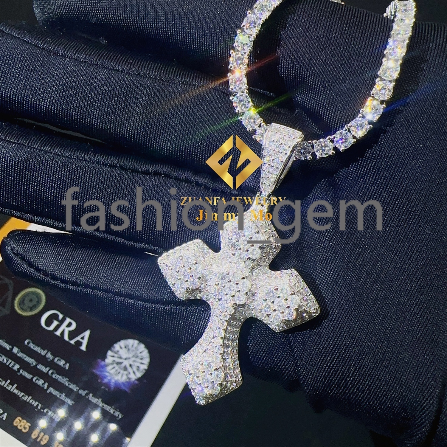 Stock Iced Out Moissanite Jewellery Hip Hop Pendant 925 Silver White Gold Plated VVS1 Moissanite Diamond Cross Pendant Necklace