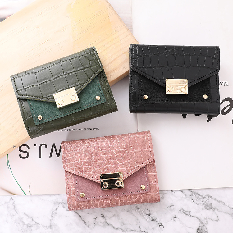 Free Designer Shipping Short Small Wallet For Women 2025 New Luxury Korean Style Buckle Triple Fold Card Bag Fashion Versatile Coin Purse