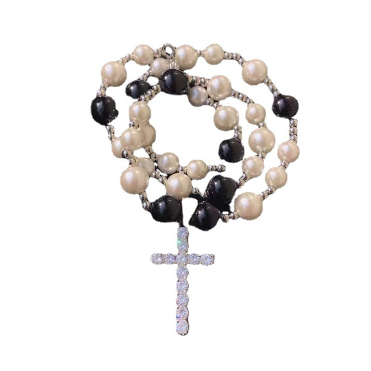 2025 Luxury Premium Hip Hop Double Layer Black White Pearl Diamond Diamond Cross Pendant Statement Necklace Silver fashion jewelry necklaces
