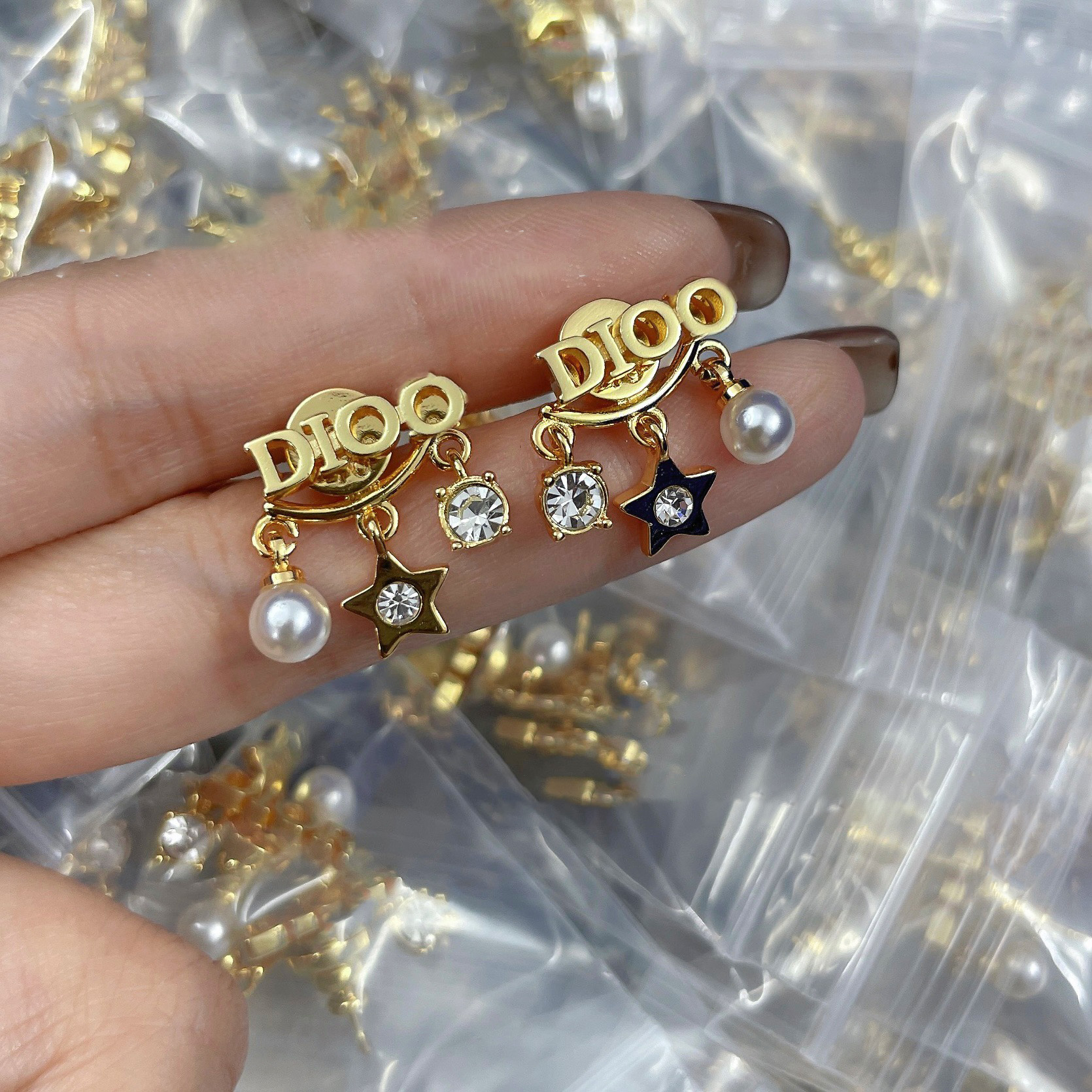 Letter stud with diamond pearl earrings for women Designer earrings fashion minimalist starry earrings Copper Stainless earrings Tassel engrave studs